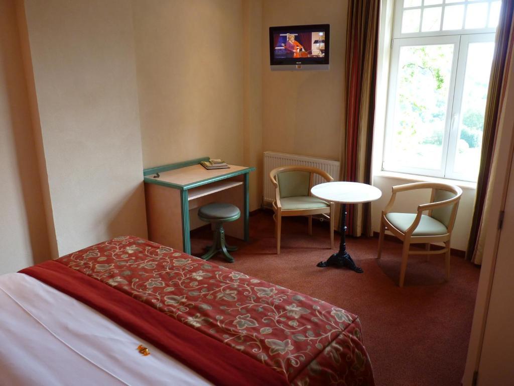 Les Tilleuls Hotel Jupille Eksteriør billede